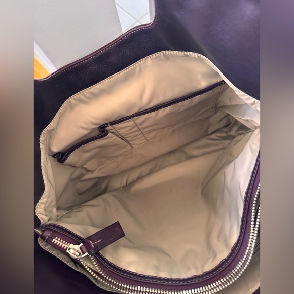 Tumi Deep Burgundy Travel Everyday Bag - Picture 3 of 12